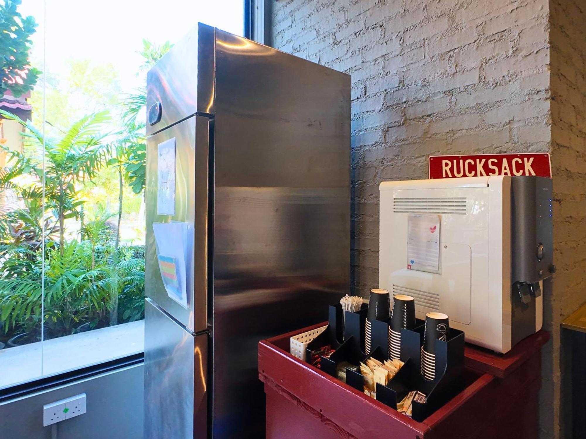 Rucksack Inn Premium Melaka Экстерьер фото